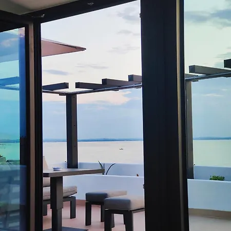 Con Vista Mozzafiato Appartement Lazise